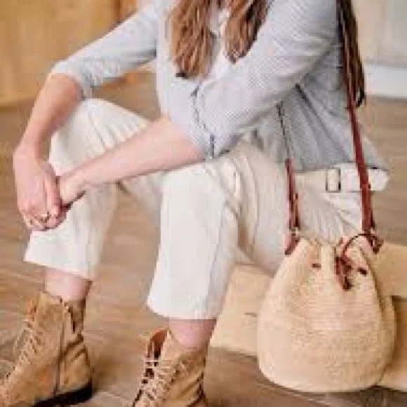 Women's Tan Lace-Up Boots - Picture 2 of 3